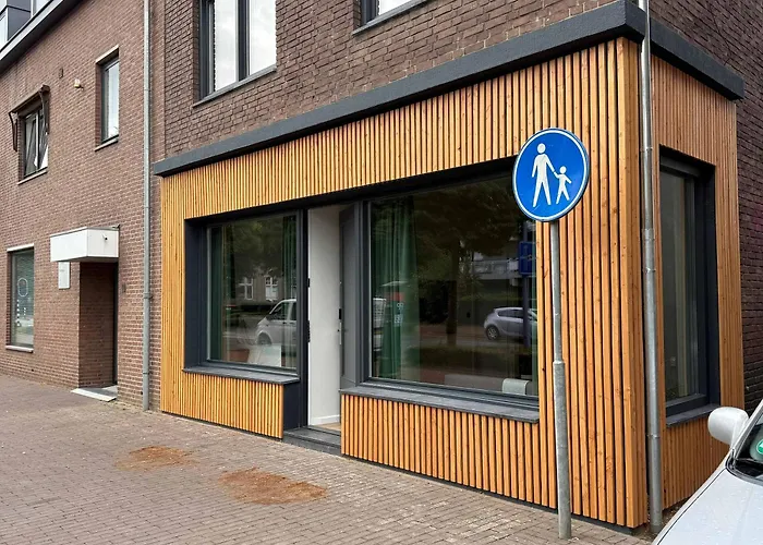 شقة Modern 1br Near Station & Center In *